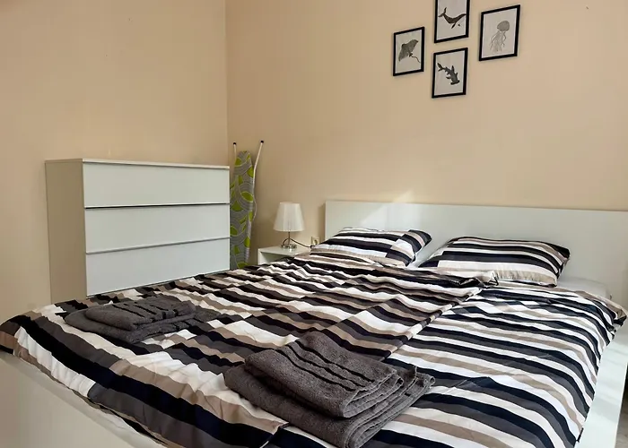 Above The Sea Luxury Апартамент