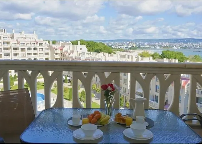 Above The Sea Luxury Апартамент Варна