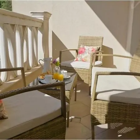 Above The Sea Luxury Daire *