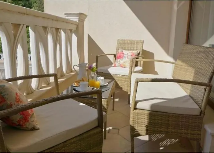 Above The Sea Luxury דירה *